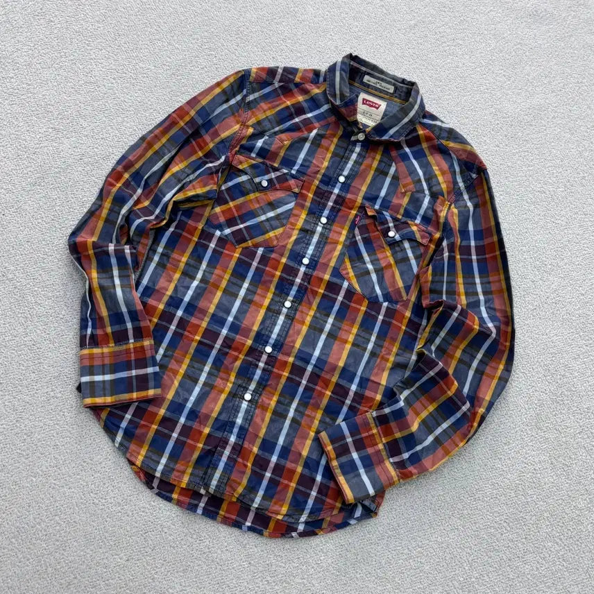 [BUNJANG] Levi's Men's Multicolor Tartan Check Western Shirt / S 리바이스 남성 멀티컬러 타탄체크 웨스턴 셔츠 0630E2