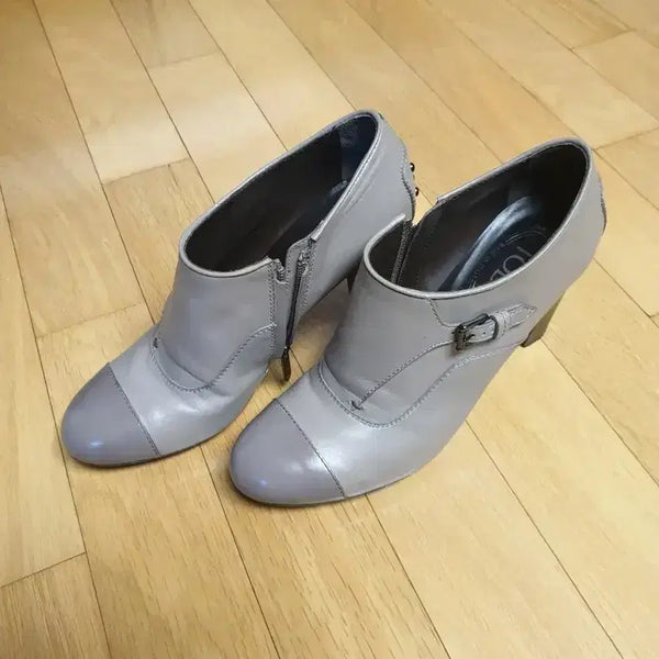 [BUNJANG] Tod's Women's Ankle Boots Size 38.5 / 토즈 앵클부츠 여성 구두 38.5