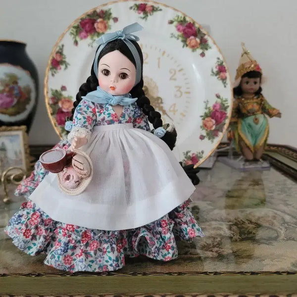 [BUNJANG] Madame Alexander Argentina Doll / 마담알렉산더 아르헨티나