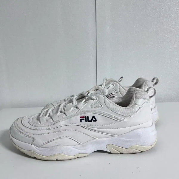 [BUNJANG] Fila Sneakers (270) / 휠라 운동화 (270)
