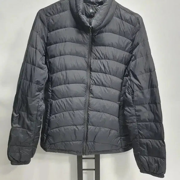 [BUNJANG] Uniqlo Lightweight High-Neck Down Jacket - Black, Medium / 유니클로 경량 패딩 하이넥 다운 자켓 블랙 m