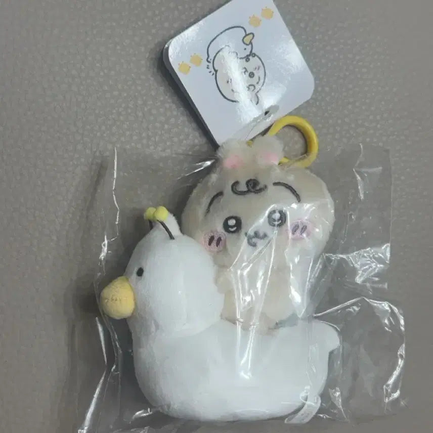 [BUNJANG] Chiikawa Baby Duck Toilet Mascot Usagi / 치이카와 베이비 오리 변기 마스코트 우사기