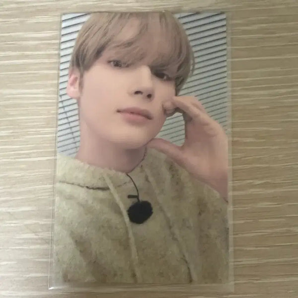 [BUNJANG] TXT Huening Kai Bbattue Photocard / 투바투 휴닝카이 뿔바투 5만원 이상 포카 팝니다 (급구)