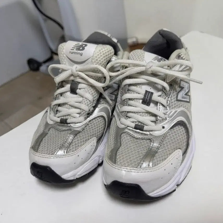 [BUNJANG] New Balance 530 MR530AD Silver / 뉴발란스 530 MR530AD 실버 230 정품(상태좋음)