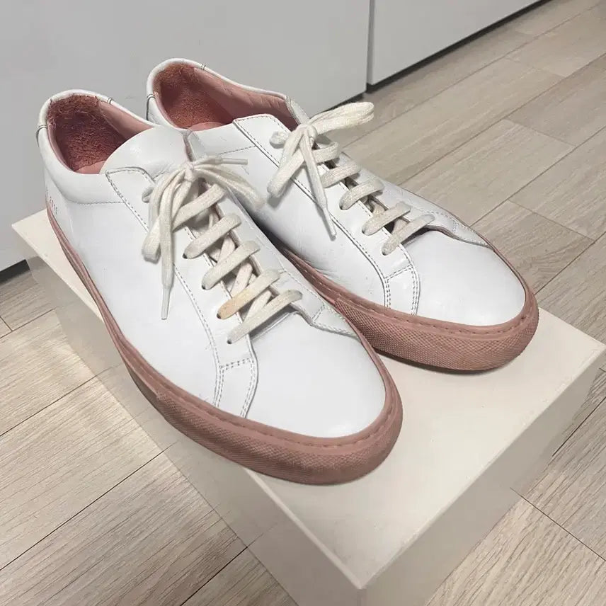 [BUNJANG] Common Projects Achilles Low White Pink Sole Sneakers / 커먼프로젝트 /아킬레스 로우 화이트 핑크 솔 /42