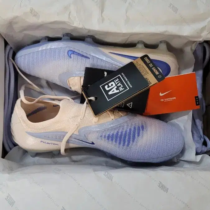 [BUNJANG] Nike Phantom 6 Low Elite AG Ghost Guava Ice 245mm / 나이키 팬텀 6 로우 엘리트 AG 고스트 구아바 아이스 245