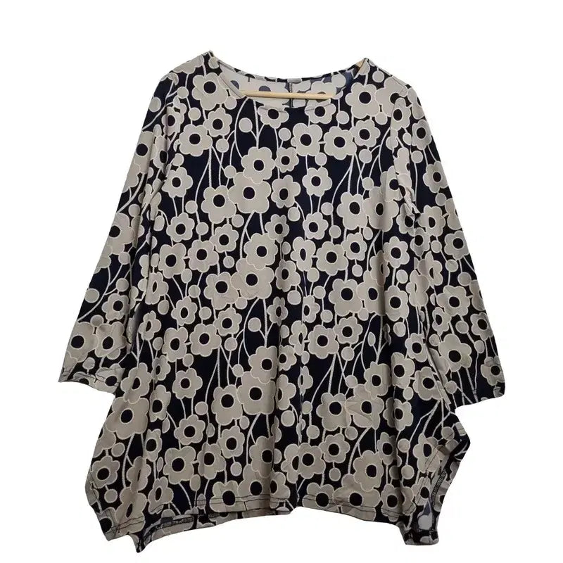 [BUNJANG] DONNEZ MOI Flower Pattern Boxy Fit Short Sleeve T-Shirt / DONNEZ MOI 플라워 패턴 박시핏 반팔 티 [M]