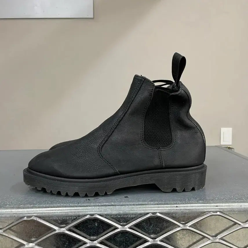 [BUNJANG] Dr. Martens 2976 Chelsea Boots UK 7 / 닥터마틴 2976 첼시 부츠 uk7