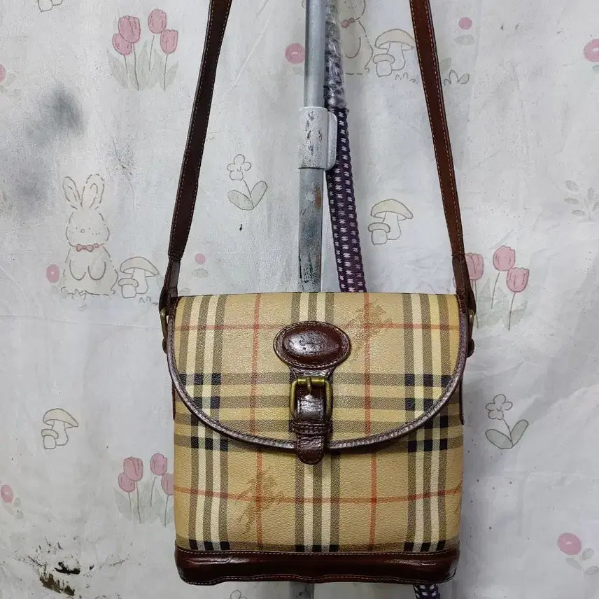 [BUNJANG] Burberry Crossbody Shoulder Bag / 버버리   크로스백/ 숄더백