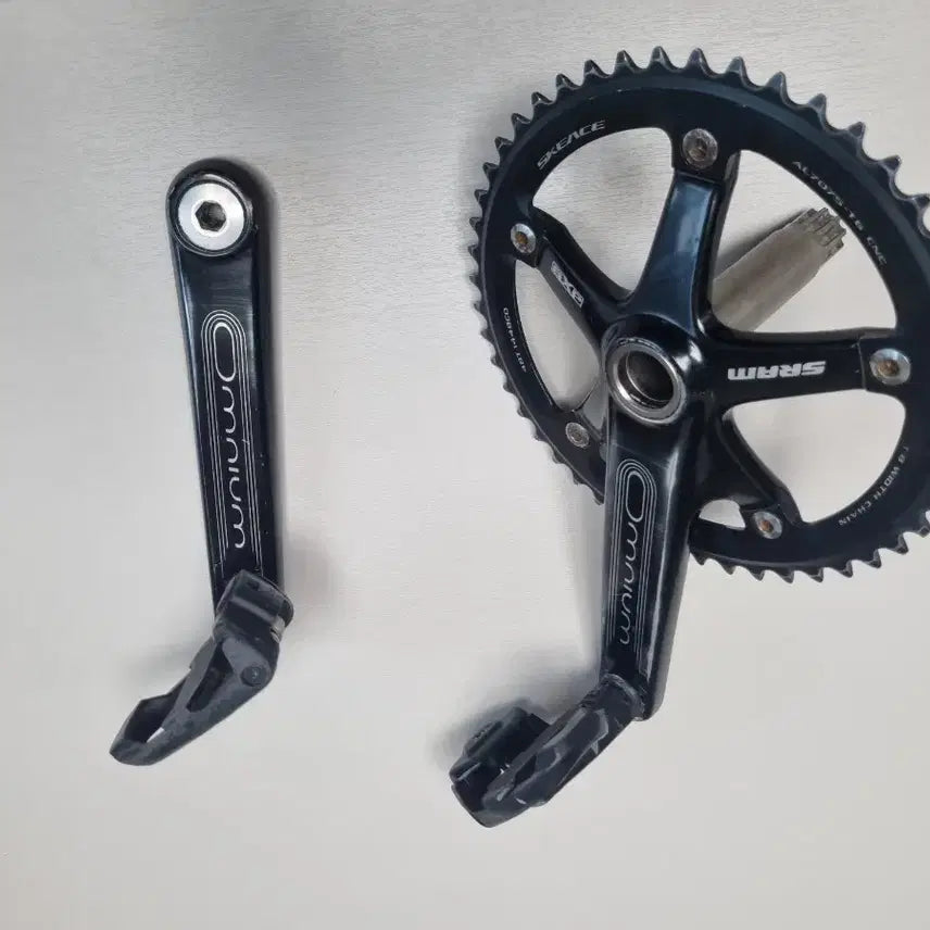 [BUNJANG] Omnium Crankset with Cleat Pedals - Pixel Bike Component / 옴니움 크랭크셋 초급처 가격어그로X(클릿페달 포함) 픽시 부품