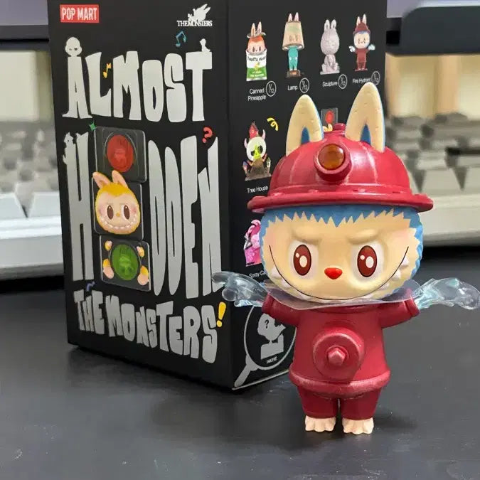 [BUNJANG] POP MART Labubu Almost Hidden The Monster Figure / 팝마트 라부부 올모스트 히든 더 몬스터 피규어