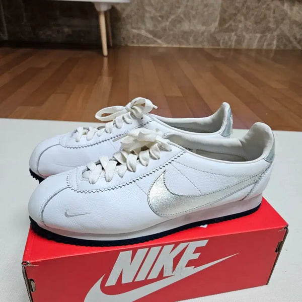 [BUNJANG] Nike Cortez ID White/Silver/Navy 275cm / 나이키 id 코르테즈 흰은남 275사이즈