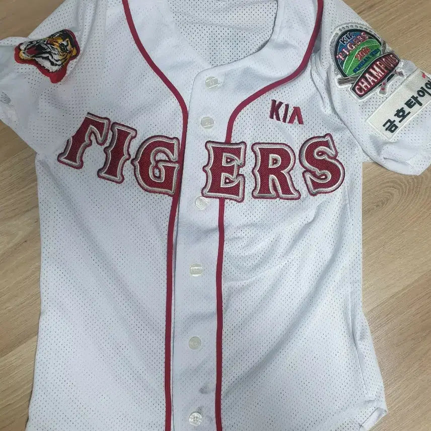 [BUNJANG] Kia Tigers Old Chi-Hong An Autographed Baseball Jersey Size 80 / 기아타이거즈올드안치홍싸인유니폼80