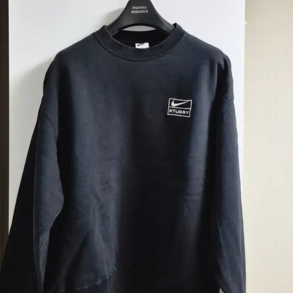 [BUNJANG] Nike x Stussy Crewneck Sweatshirt Black M / 나이키 x 스투시 크루넥 맨투맨 블랙 M