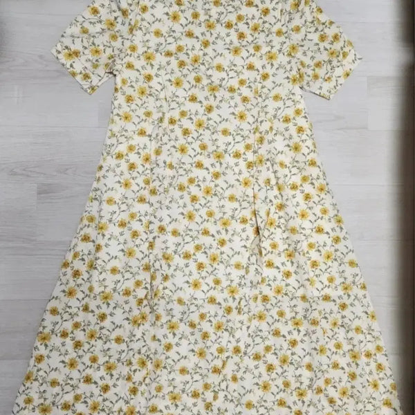 [BUNJANG] Yellow Flower Short-Sleeve Maxi Dress / (새 제품) 노란색 플라워 반팔 롱 원피스