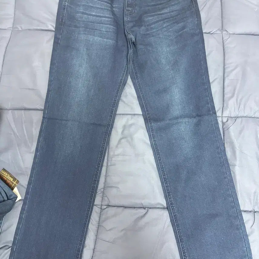 [BUNJANG] BangBang Dark Wash Slim Straight Jeans / [새상품] 뱅뱅 진청 슬림 일자 청바지