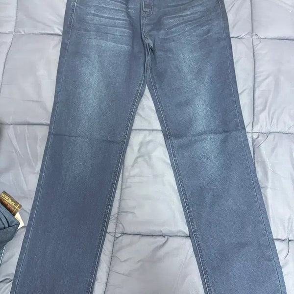[BUNJANG] BangBang Dark Wash Slim Straight Jeans / [새상품] 뱅뱅 진청 슬림 일자 청바지