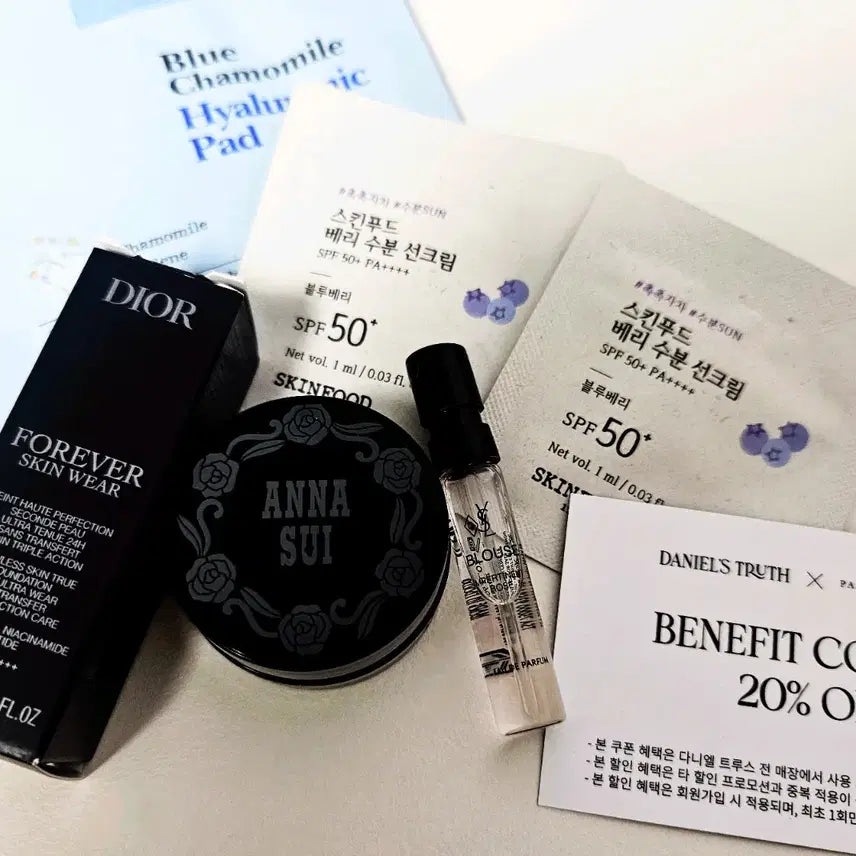 [BUNJANG] YSL Blouse Sample, Anna Sui Makeup Base, Skinfood Pads & Suncream, Daniel Truce Discount Coupon / 입생로랑 블라우스 + 다니엘트루스 20% 할인 + 안나수이 베이스 등