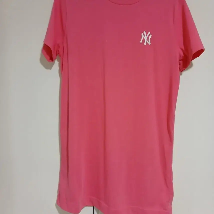 [BUNJANG] MLB New York Yankees Short-Sleeve T-Shirt / MLB 뉴욕 양키스 반팔티 85