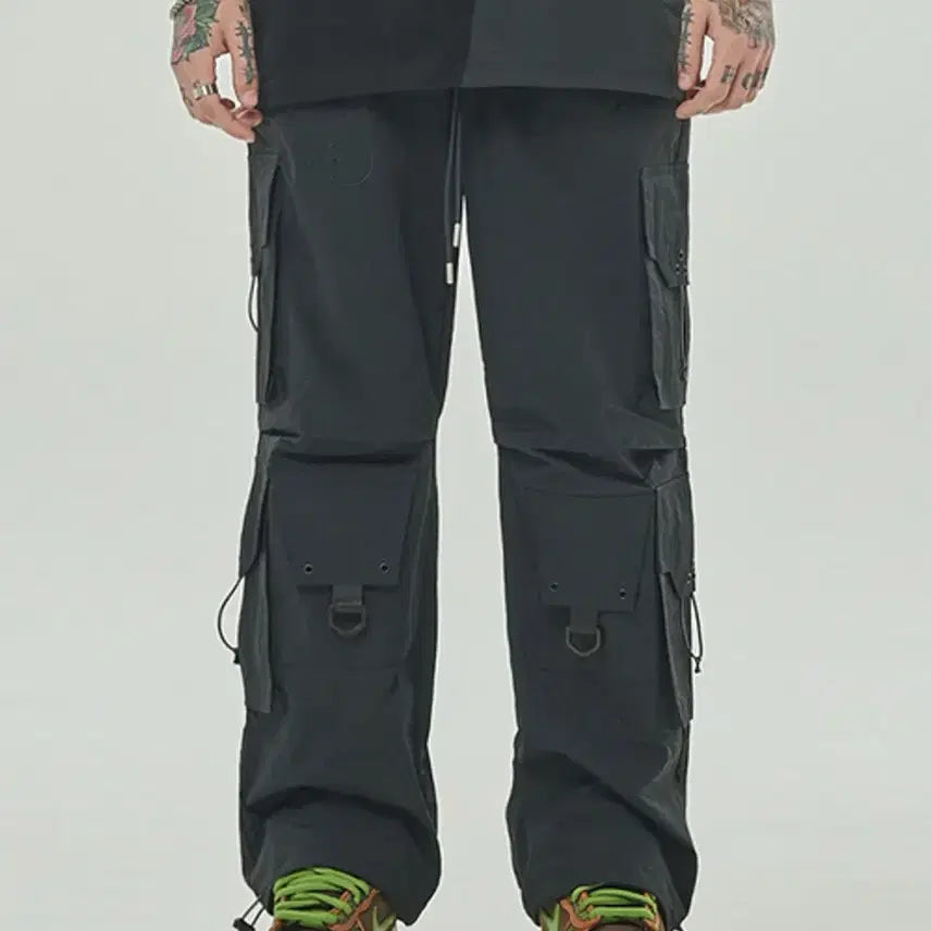 [BUNJANG] Denage Nine Pocket Cargo Pants Black / 드네이지 Denage 나인 포켓 카고 팬츠 블랙