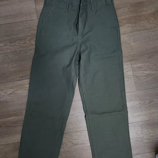 [BUNJANG] Musinsa Standard Back Satin Pants Olive 28 / 무신사스탠다드 백사틴 팬츠 올리브 28