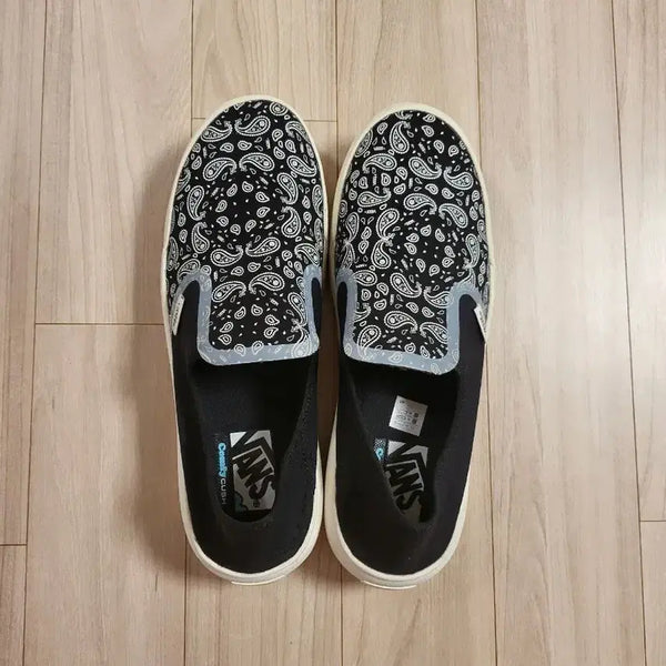 [BUNJANG] Vans ComfyCush Bandana Paisley Slip-On Mule Shoes 265 / 반스 컴피쿠시 반다나 페이즐리 슬립온 뮬 슬리퍼 265