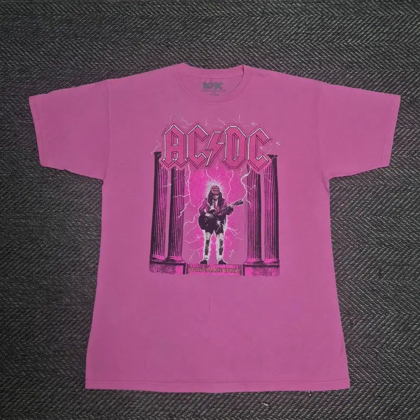 [BUNJANG] ACDC Official Merchandise T-Shirt / [L]ACDC 오피셜 머천다이즈 -A420