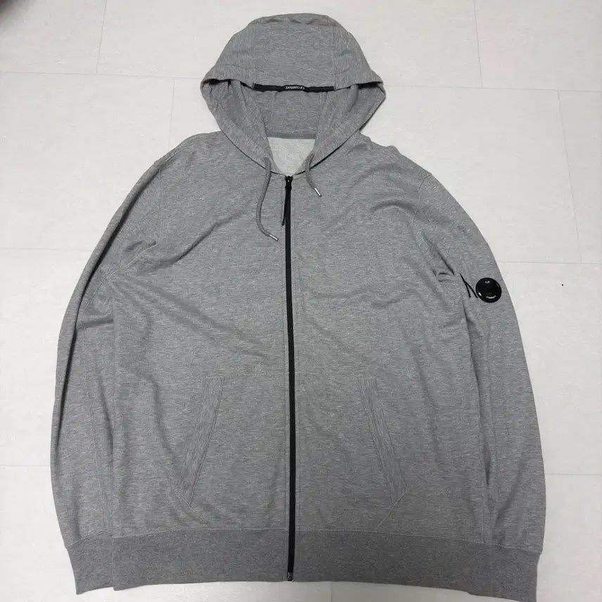 [BUNJANG] CP Company Light Fleece Hoodie Zip-Up Grey 3XL / [3XL] CP컴퍼니 라이트 플리스 후드집업 그레이
