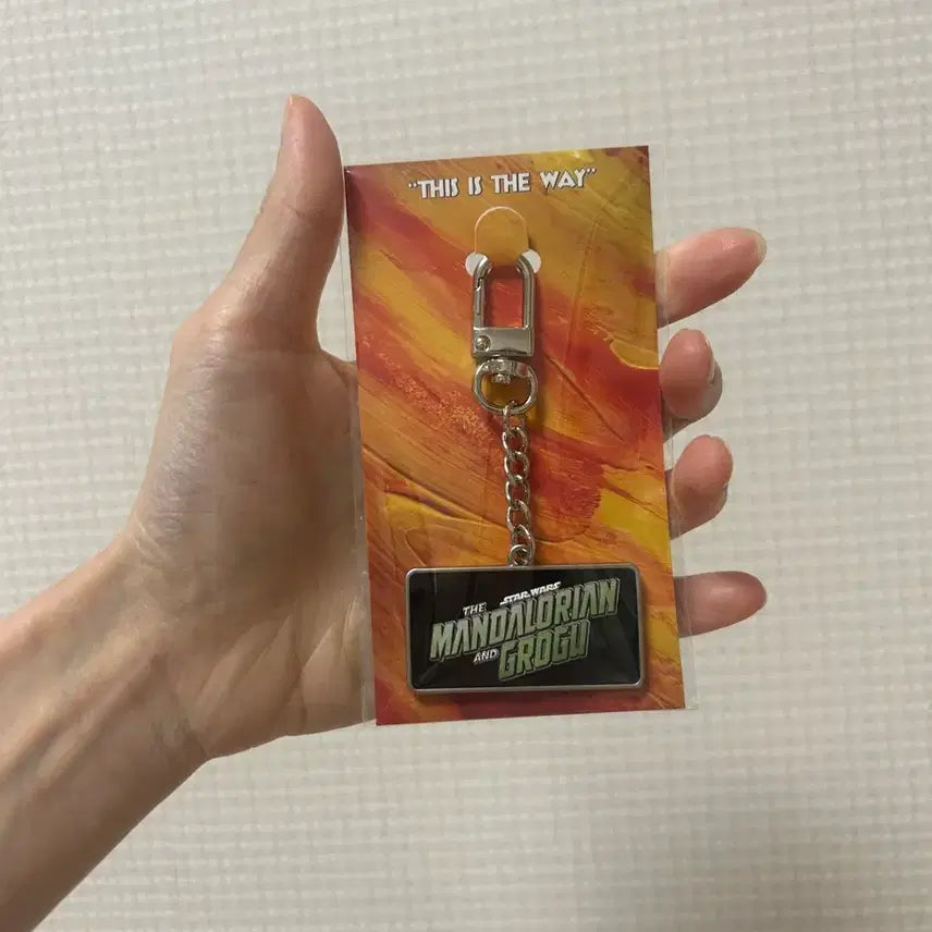 [BUNJANG] The Mandalorian and Grogu Movie Title Keyring / 만달로리안과 그로구 무비타이틀 키링 미개봉 새상품