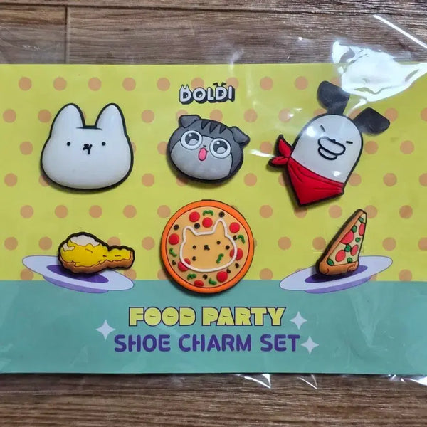 [BUNJANG] Doldy Shop Jindoll Hidie Food Party Shoe Charm Set / 돌디샵 진돌 히디 푸드파티 신발 참 세트
