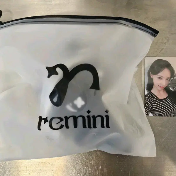 [BUNJANG] RESCENE Remini Plush Keyring with Photocard (Sealed) / 미개봉)리센느 인형 레미니 원이 조타 포카