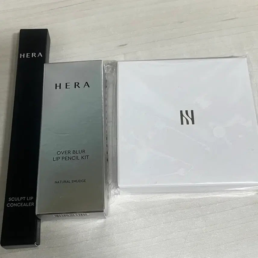 [BUNJANG] Hera Sculpt Lip Concealer, Overblush Lip Pencil Kit, Sensual Powder Tweed Mirror Bundle / 헤라 립펜슬/ 립컨실러/ 트위드거울