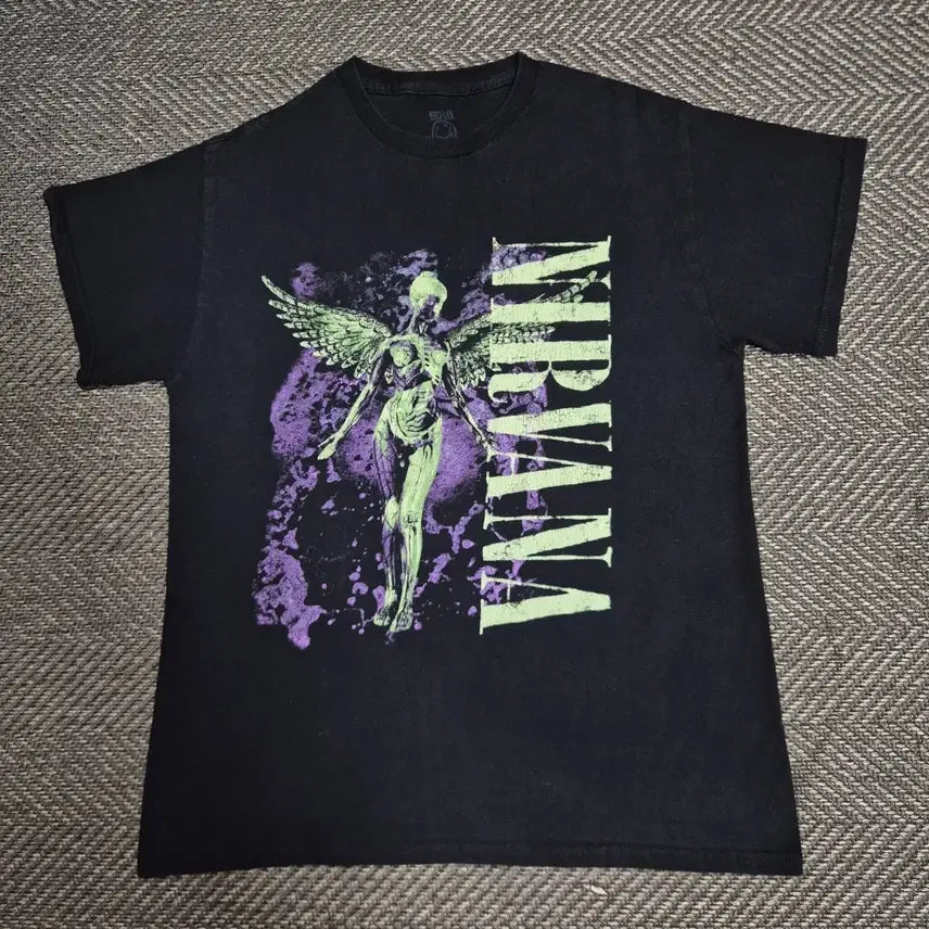 [BUNJANG] Nirvana Official Merchandise T-Shirt / [M]너바나 오피셜 머천다이즈 -A421