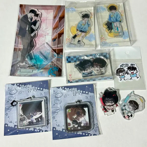 [BUNJANG] Me, My Baby, My Universe (MBMU) '18's Bed' Acrylic Standee & Photocard / 미블유치원 열여덟의 침대 열침 아크릴스탠드 코롯도 포토카드 포카