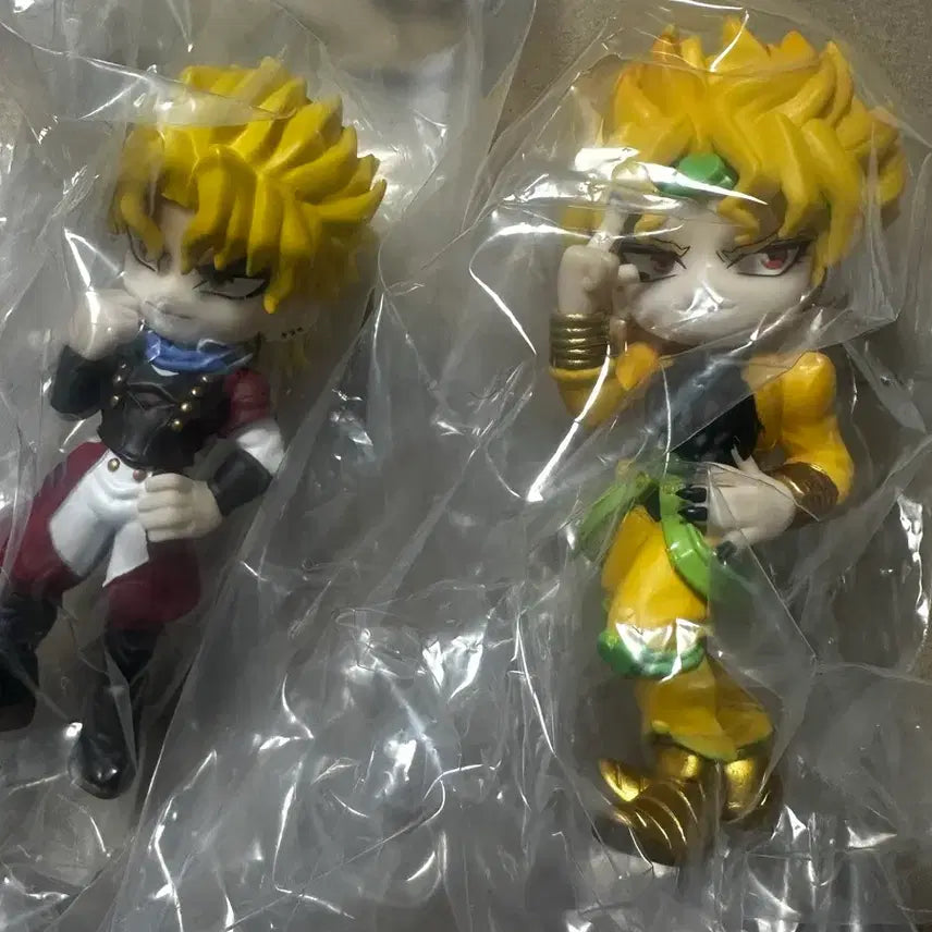 [BUNJANG] Dio Part 1 & Part 3 Figure Bundle Set (Unsealed) / 죠죠 팔버스 1부 디오 3부 디오 피규어 미개봉 일괄