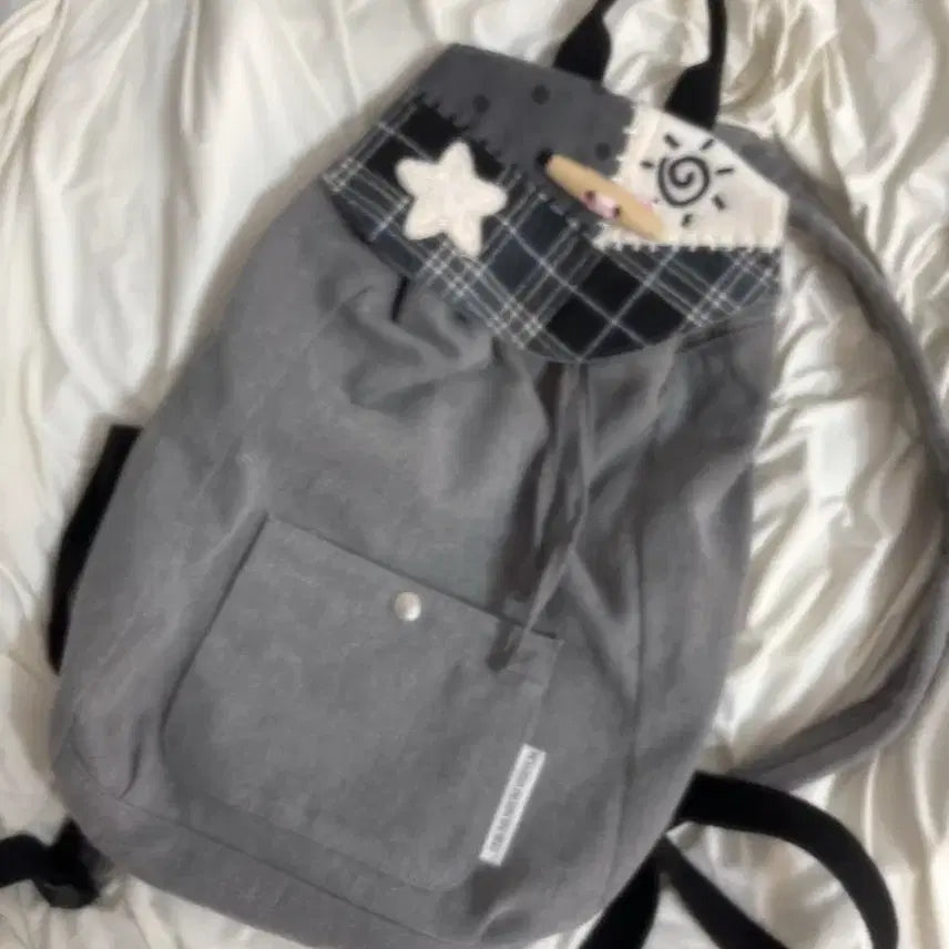 [BUNJANG] The Museum Visitor Patchwork String Mini Backpack Gray / 더뮤지엄비지터 패치워크 스트링 미니백팩 그레이