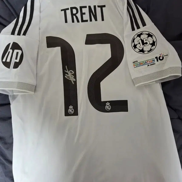 [BUNJANG] Real Madrid Arnold Signed Jersey / 레알마드리드 아놀드 사인 유니폼 판매