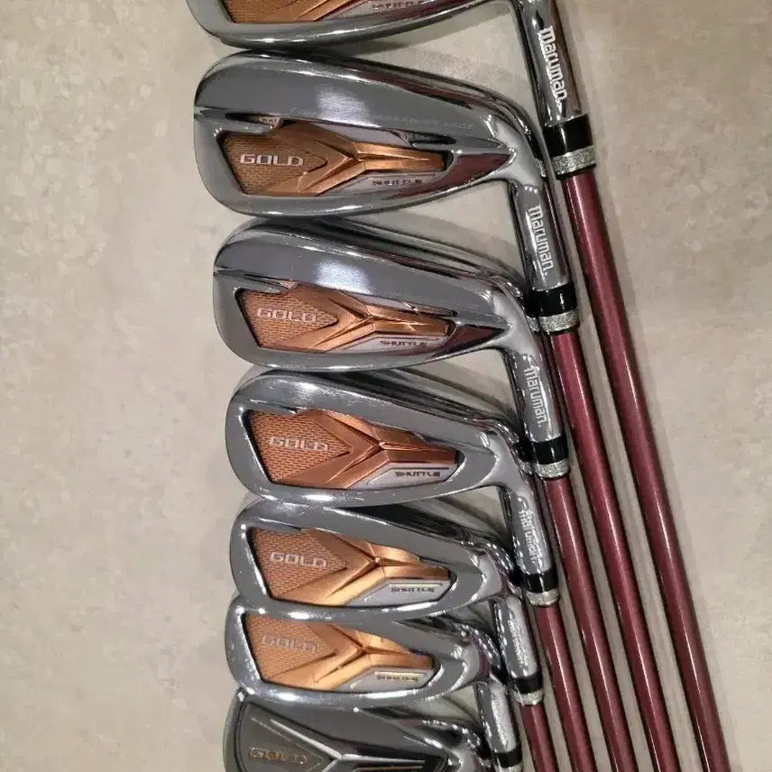 [BUNJANG] Majesty Maruman Shuttle Gold Women's 8 Iron Set / 마제스티 마루망 셔틀 골드 여성 8 아이언 세트 (특S)