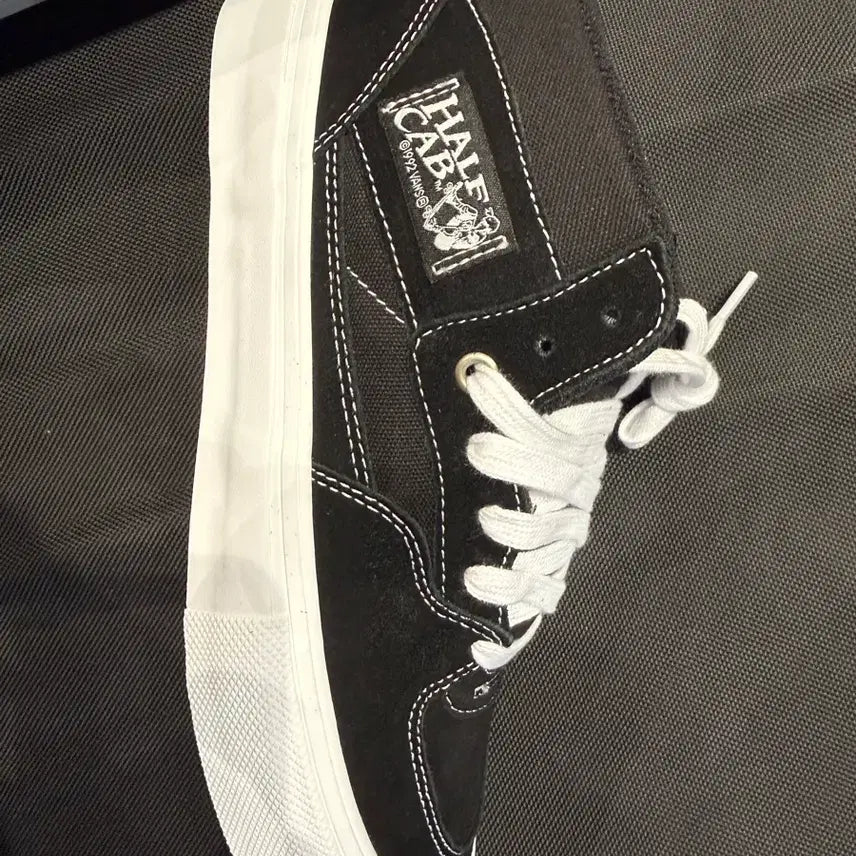 [BUNJANG] Vans Skate Half Cab Sneakers (Brand New) / 반스 스케이트 하프캡 265 (새상품)