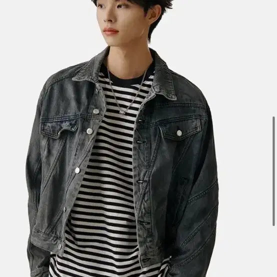 [BUNJANG] No Manual D.C. Denim Trucker Jacket - Size M / 노매뉴얼 D.C 데님 트러커 자켓 M