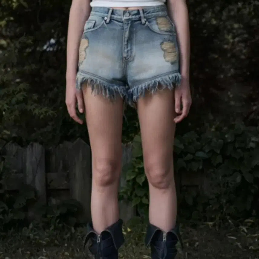 [BUNJANG] Bohemian Seoul Damage Washing Shorts Blue / [택달린 새상품] 보헤미안서울 데미지 워싱 쇼츠 블루 damage