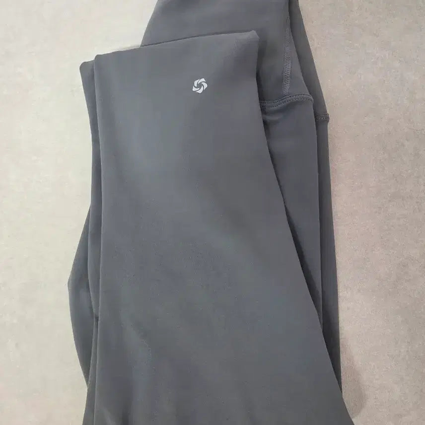 [BUNJANG] Molla Wear 4 Size Leggings / 몰라웨어 레깅스