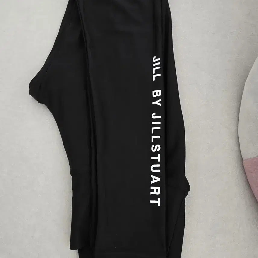 [BUNJANG] JILL by JILLSTUART Black Leggings / 질 바이 질스튜어트 레깅스 블랙