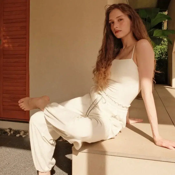 [BUNJANG] ARUE Ruffle Banding Pants (Ecru Stitch) / 아르아율 Ruffle banding pants(ecru stitch)