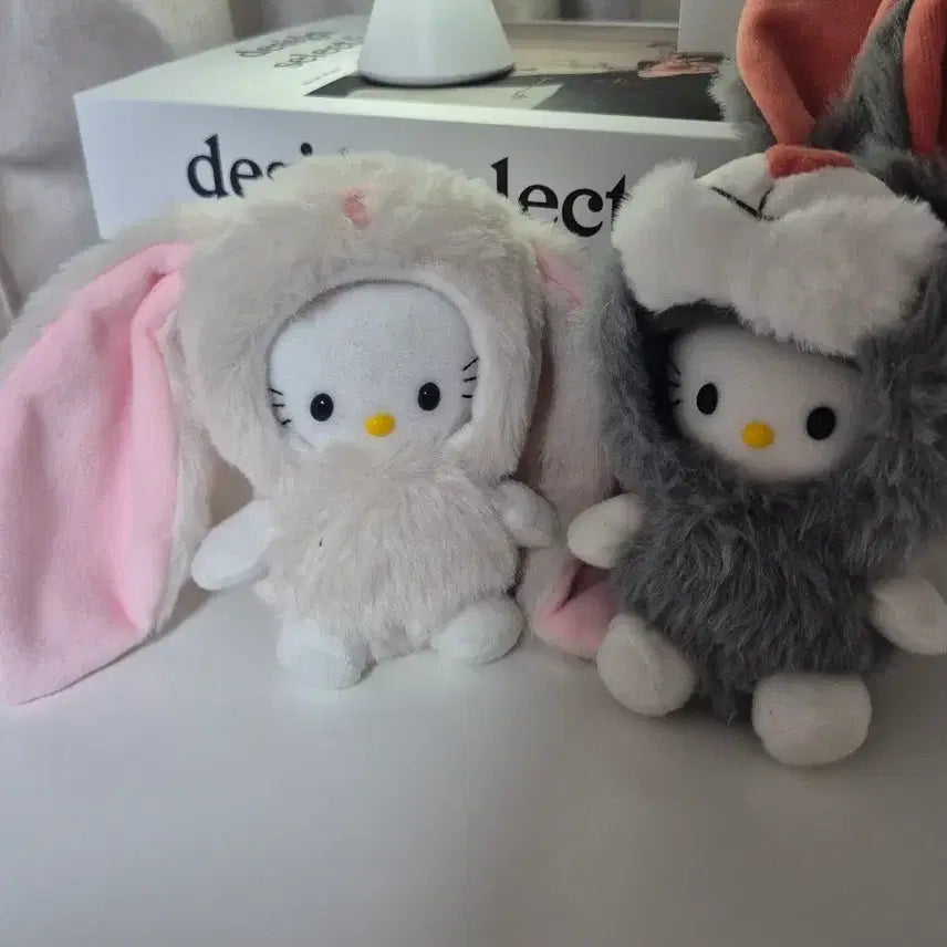 [BUNJANG] Sanrio Hello Kitty Rabbit Couple Keychain Set / 산리오 헬로키티 토끼 커플 키링세트