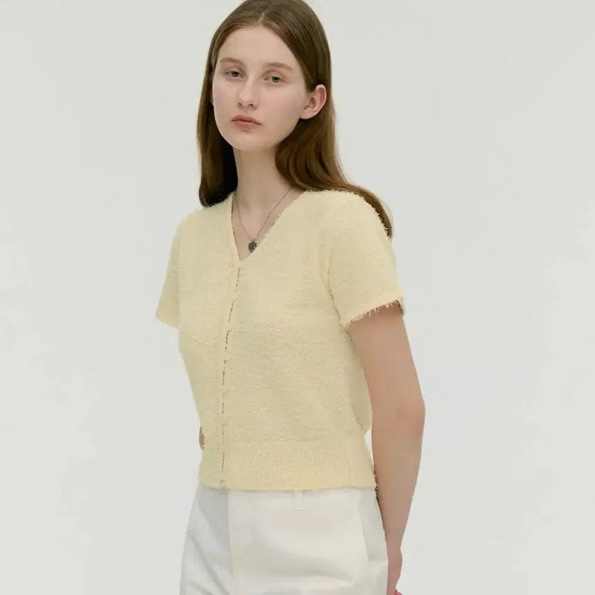 [BUNJANG] Mongdol Tail V-Neck Short Sleeve Knit Cardigan (Yellow, M) / 몽돌 테일 브이넥 반팔 니트 가디건(옐로우 M)