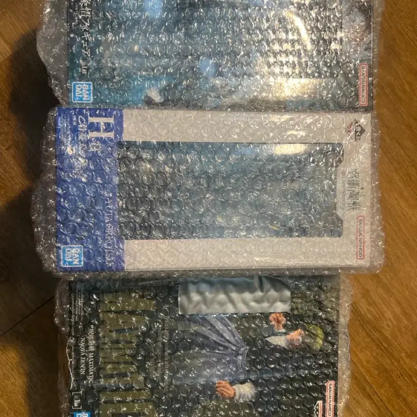 [BUNJANG] Jujutsu Kaisen Gojo Satoru B, Okkotsu Yuta H, Zenin Naoya Maxletic Figure Bundle Set (3종) / 주술회전 고죠B 유타H 나오야 일괄 / 노박 피규어 3종 서비스