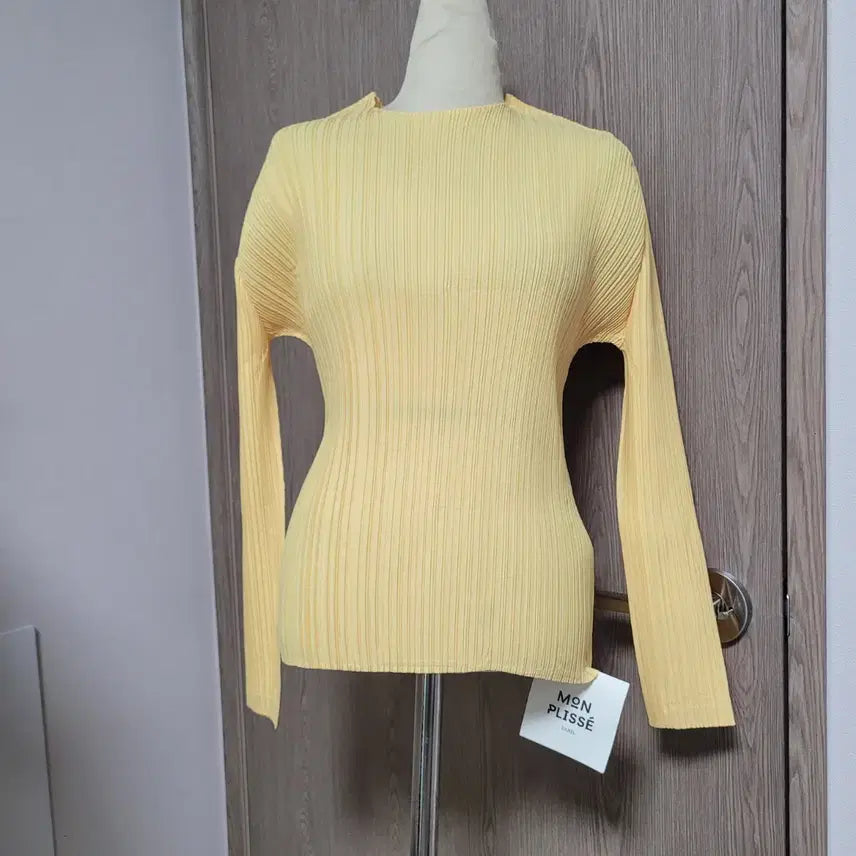 [BUNJANG] Monplaisir Pleated Yellow Long Sleeve Blouse / 오늘만이가격!!   새상품) 몽플리쎄 플리츠 노란색 긴팔 블라우스 free