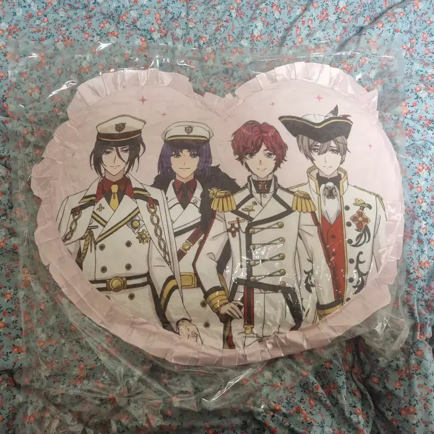 [BUNJANG] MahoYaku West Heart Cushion / 마호야쿠 서쪽 하트 쿠션