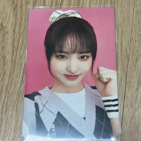 [BUNJANG] IVE 2023 Season's Greetings Photocard / 아이브 2023 시즌그린팅 시그 포카 포토카드